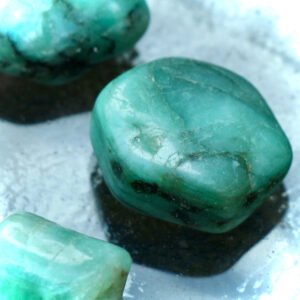 Emerald Extra Quality Small Tumble Stone