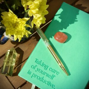 A5 WELLNESS JOURNAL with AVENTURINE PEN